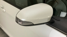 Toyota Yaris 1.5 VVT-i Icon Tech 5dr Petrol Hatchback